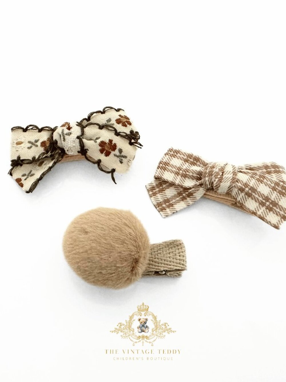 NWT Pretty Girls Hair Bows Hair Clips Kids Accessories Set of 3 Ribbon Pom Cream - Picture 2 of 2